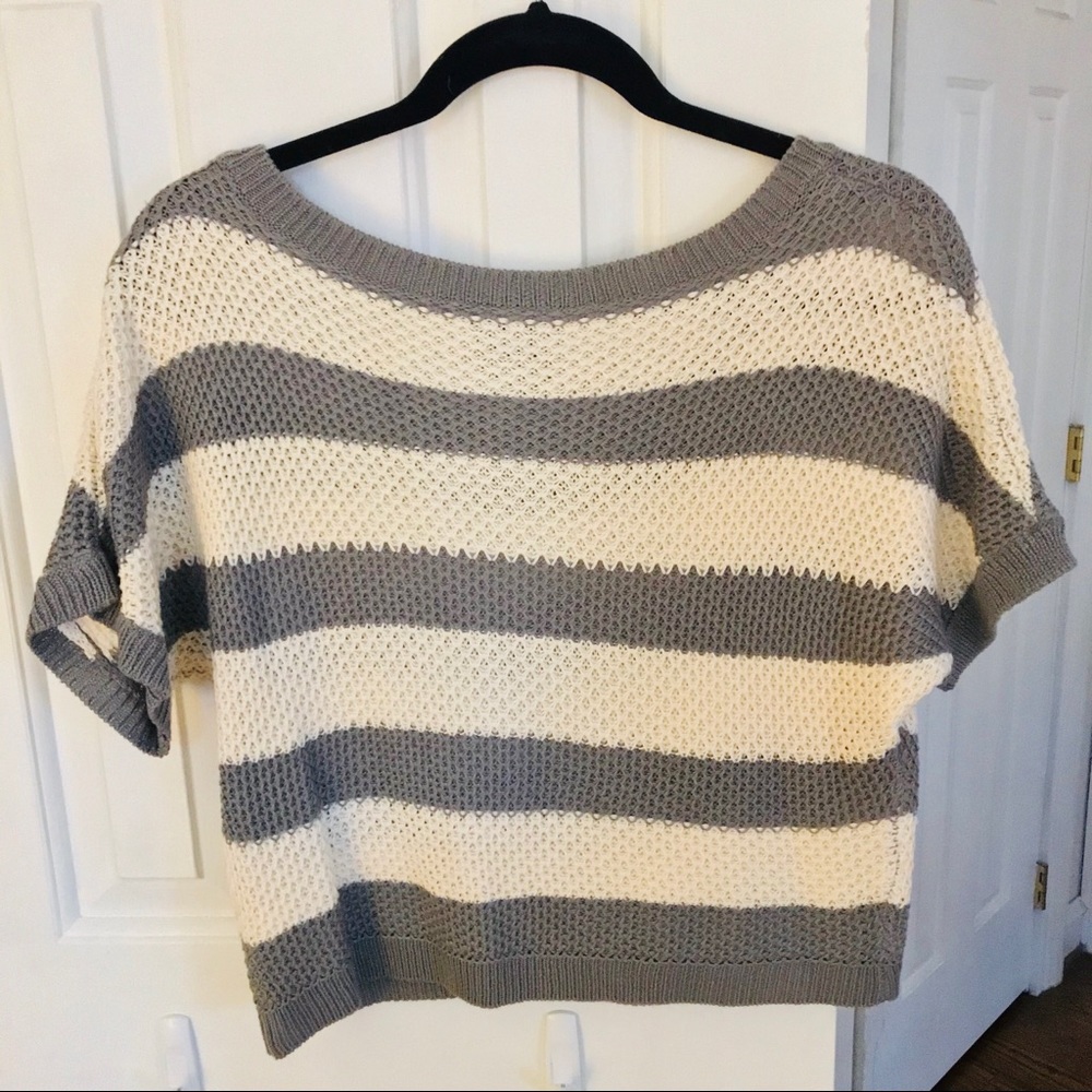 Striped knit short sleeve sweater - Picture 2 of 3